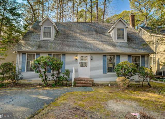 Property at 16 Canal Rd, Ocean Pines, MD 21811, 4 beds, 2 baths