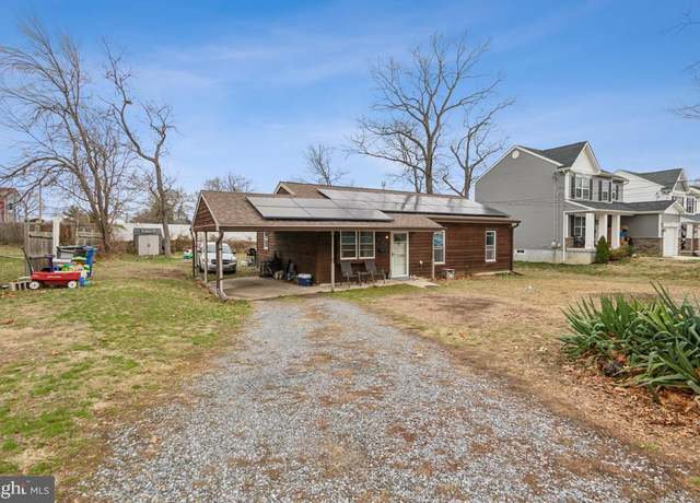 Property at 607 Lakehurst Ave, National Park, NJ 08063, 3 beds, 1 bath