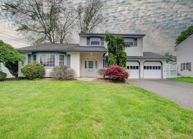 Property at 1487 Columbia Dr, North Brunswick, NJ 08902, 3 beds, 1.5 baths
