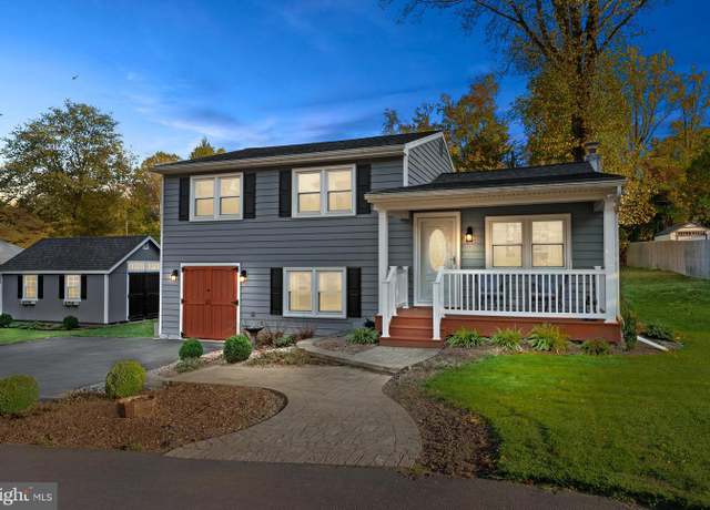 Property at 2615 Brownsville Rd, Feasterville Trevose, PA 19053, 4 beds, 2 baths