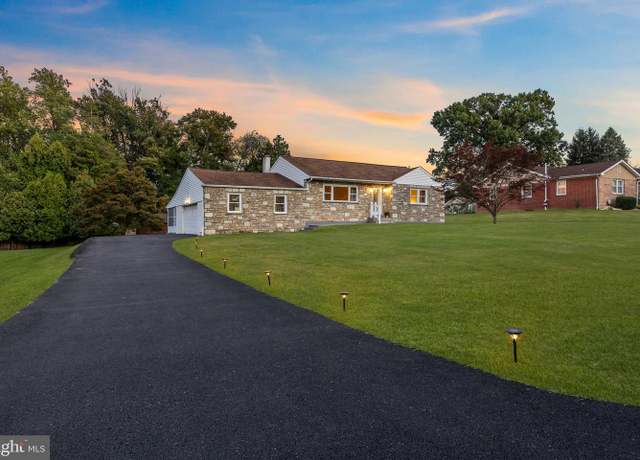 Property at 111 Beechwood Dr, Huntingdon Valley, PA 19006, 3 beds, 1.5 baths