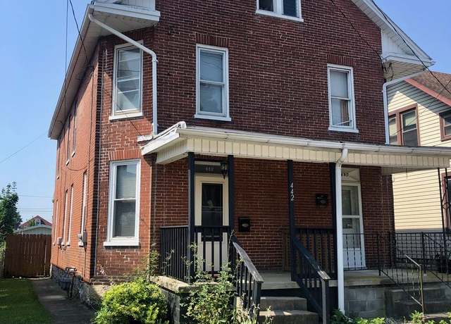Property at 442 E E Liberty St, Chambersburg, PA 17201, 3 beds, 1 bath