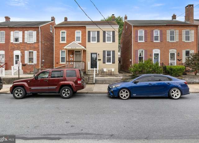 Property at 846 Blunston St, Columbia, PA 17512, 3 beds, 1.5 baths