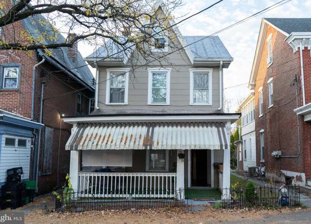 Property at 455 N Charlotte St, Pottstown, PA 19464, 5 beds, 1.5 baths