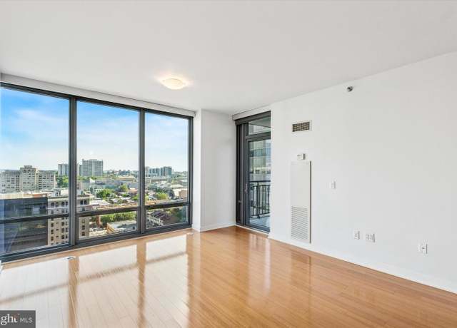 Property at 2101 Market St #1408, Philadelphia, PA 19103, 1 bed, 1 bath