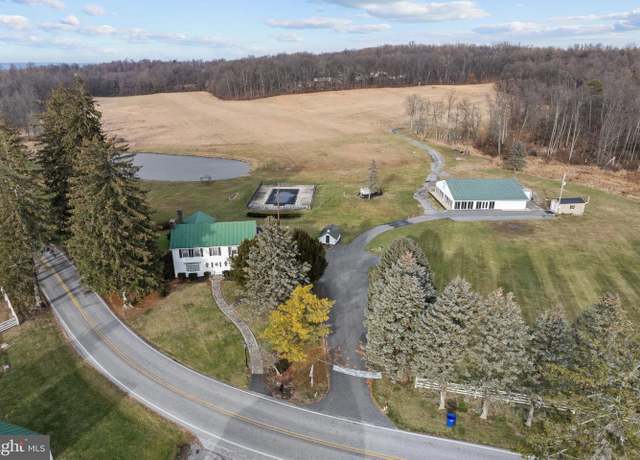 Property at 767 Pinetown Rd, Lewisberry, PA 17339, 4 beds, 4 baths
