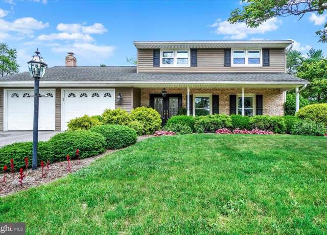 Property at 2748 Thornbridge Rd E, York, PA 17408, 3 beds, 1.5 baths