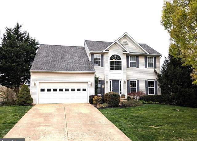 Property at 1072 Virginia Ave, Culpeper, VA 22701, 5 beds, 3.5 baths