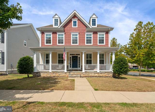 Property at 102 Almond Dr, Stafford, VA 22554, 5 beds, 5 baths