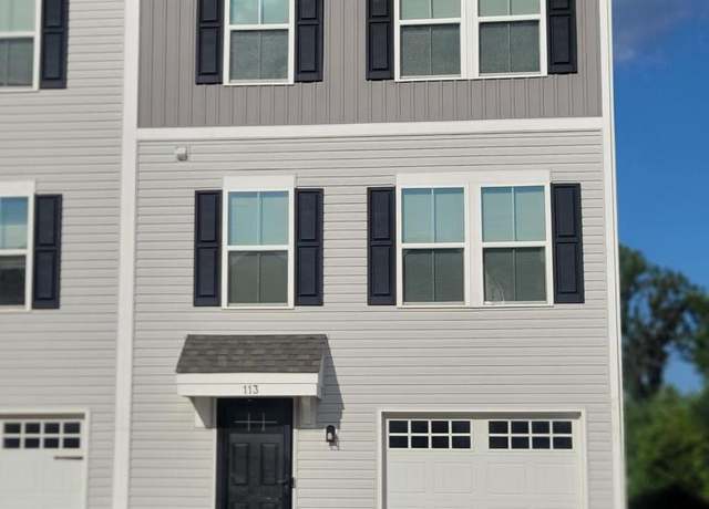Property at 113 Wye Oak Dr, Townsend, DE 19734, 3 beds, 2.5 baths
