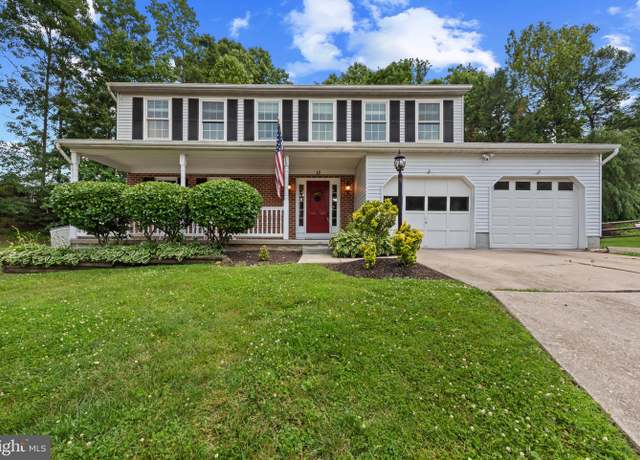 Property at 15 Topwood Ct, Parkville, MD 21234, 4 beds, 2.5 baths