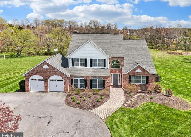 Property at 5724 Steeple Chase Rd, Sykesville, MD 21784, 4 beds, 3 baths