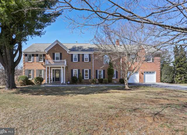 Property at 5512 Aspen Dale Ct, Ellicott City, MD 21043, 7 beds, 5.5 baths