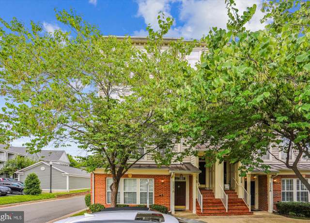 Property at 317-A Cross Green St Unit 317A, Gaithersburg, MD 20878, 2 beds, 2.5 baths