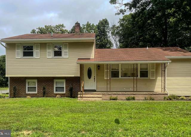 Property at 9 Waldens Dr, Bridgeton, NJ 08302, 3 beds, 1.5 baths