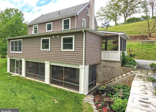 Property at 110 Wooltown Rd, Wernersville, PA 19565, 3 beds, 2 baths