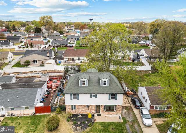 Property at 2748 Bellview Dr, Bensalem, PA 19020, 5 beds, 2.5 baths
