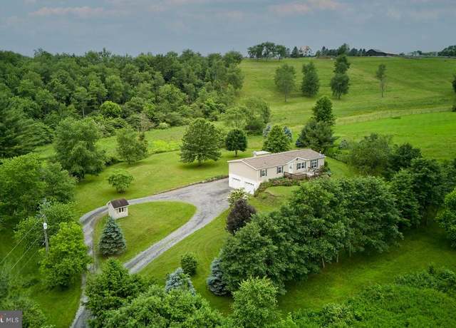 Property at 108 Jeremy Pl, Spring Mills, PA 16875, 3 beds, 2 baths