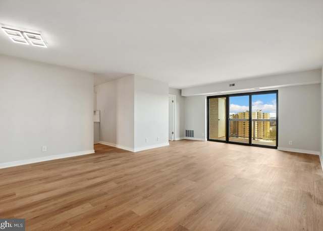 Property at 307 Yoakum Pkwy #1405, Alexandria, VA 22304, 2 beds, 2 baths
