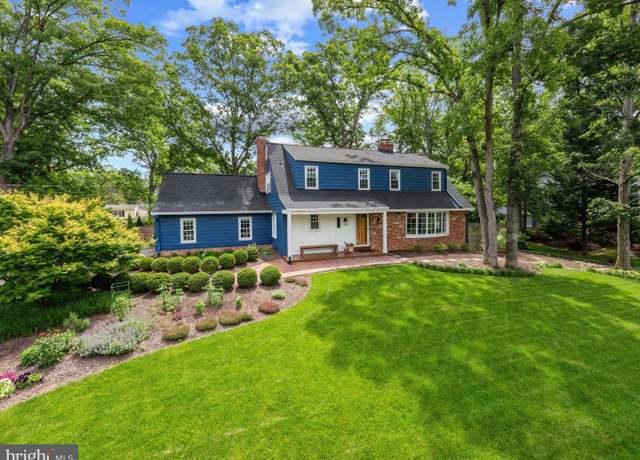 Property at 9103 Chickawane Ct, Alexandria, VA 22309, 4 beds, 2.5 baths
