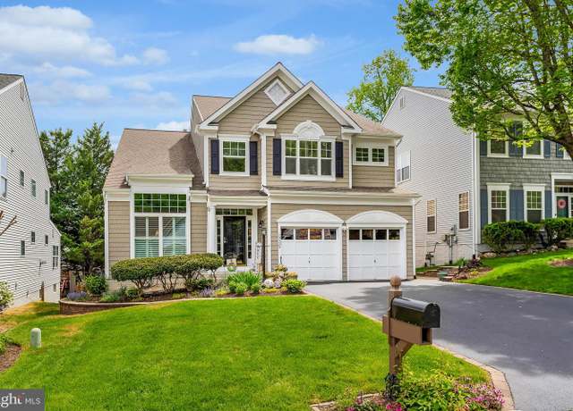 Property at 15525 Windward Ct, Dumfries, VA 22025, 4 beds, 2.5 baths