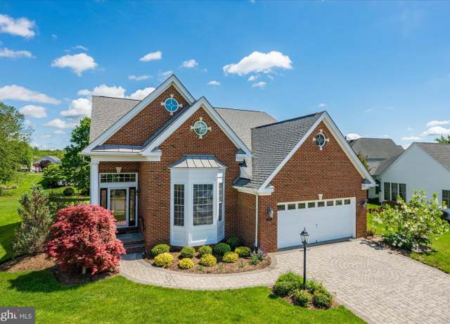 Property at 5235 Canyon Creek Way, Haymarket, VA 20169, 2 beds, 3 baths