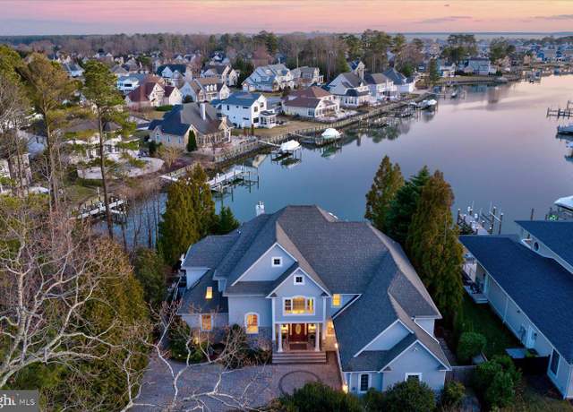 Property at 108 W Buckingham Dr, Rehoboth Beach, DE 19971, 5 beds, 4.5 baths