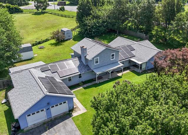 Property at 9201 Owings Manor Ct, Owings, MD 20736, 8 beds, 5 baths