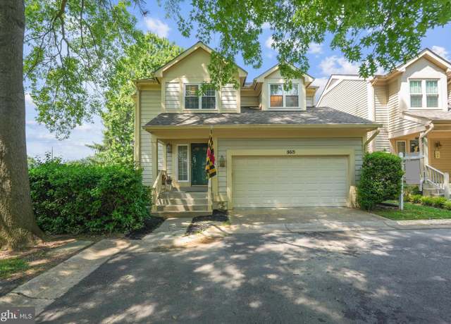 Property at 8615 Holly Pond Pl, Montgomery Village, MD 20886, 3 beds, 3.5 baths