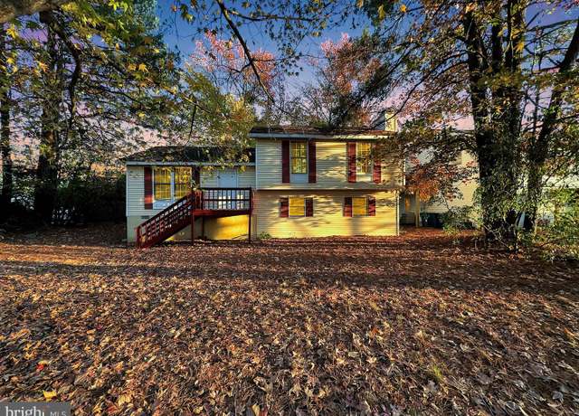 Property at 1 Windward Ct, Ocean Pines, MD 21811, 3 beds, 3 baths