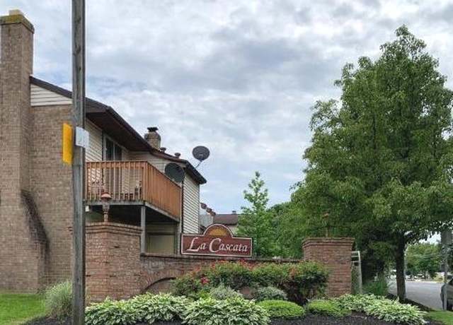 Property at 260 La Cascata Tnhs, Clementon, NJ 08021, 2 beds, 1.5 baths