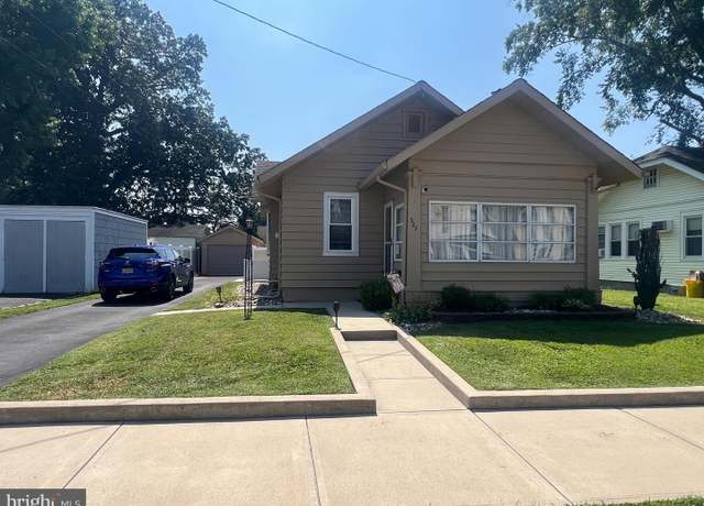 Property at 525 Lafayette Ave, Hamilton, NJ 08610, 2 beds, 1.5 baths
