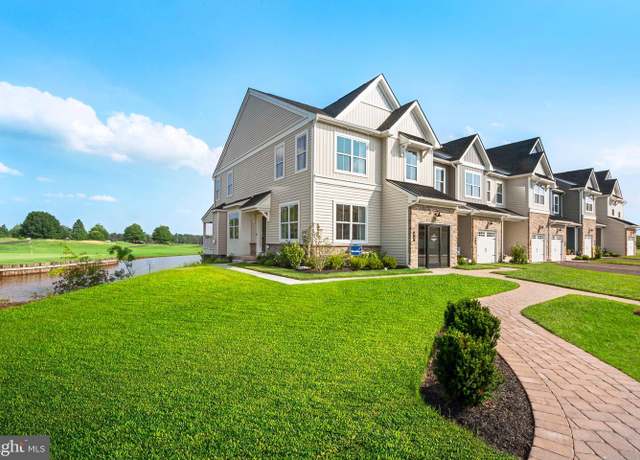 Property at 1 Baldwin Way, Silverdale, PA 18962, 3 beds, 2.5 baths