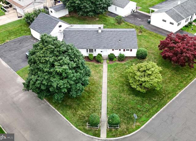Property at 341 Clair Rd, Southampton, PA 18966, 3 beds, 1 bath