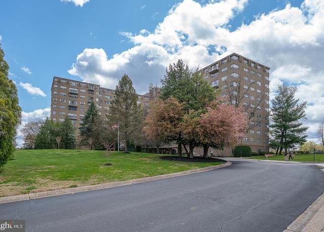 Property at 1030 E Lancaster Ave #207, Bryn Mawr, PA 19010, 2 beds, 1 bath