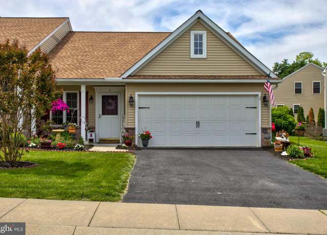 Property at 5 Jasper Ln, Christiana, PA 17509, 2 beds, 2 baths