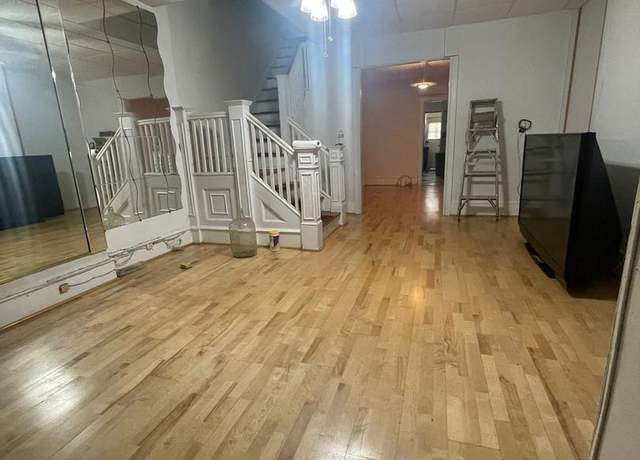 Property at 2826 N 27th St, Philadelphia, PA 19132, 4 beds, 1 bath