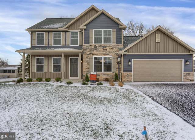 Property at 594 Augusta Dr, Selinsgrove, PA 17870, 4 beds, 2.5 baths