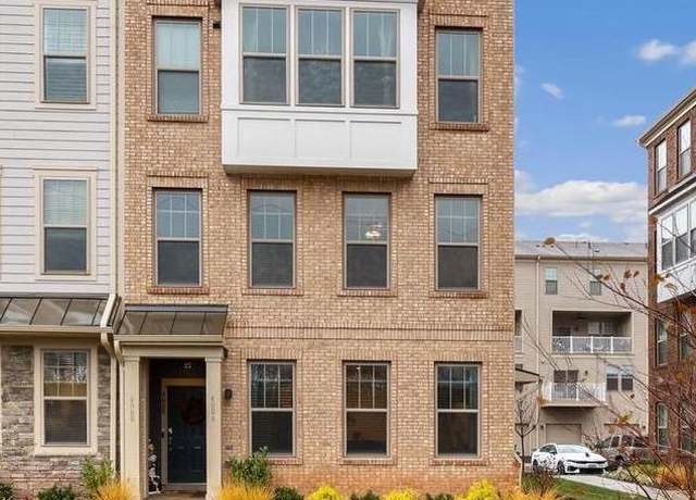 Property at 408-B Pullman Pl, Manassas Park, VA 20111, 3 beds, 2.5 baths