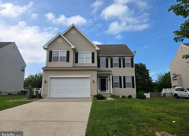 Property at 1011 W Birdie Ln, Magnolia, DE 19962, 4 beds, 2.5 baths