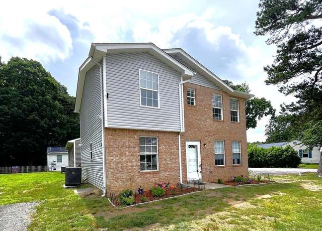 Property at 249 Laurel Dr, Lusby, MD 20657, 3 beds, 2.5 baths