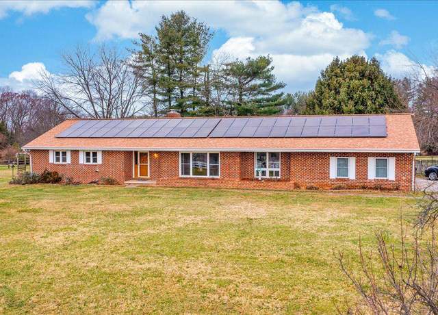 Property at 2438 Sandymount Rd, Finksburg, MD 21048, 5 beds, 3 baths