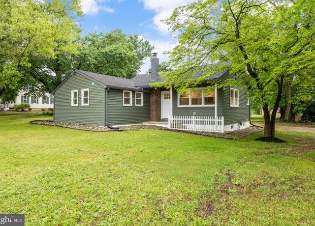 Property at 1985 West Blvd, Malaga, NJ 08328, 3 beds, 2 baths