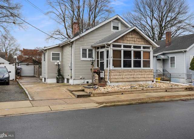 Property at 58 Arbor Ave, Hamilton, NJ 08619, 2 beds, 1 bath