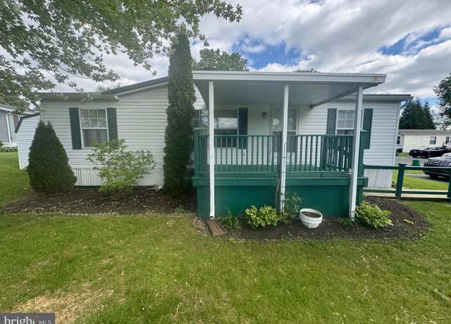 Property at 108 Wildbriar Ct S, Lancaster, PA 17603, 3 beds, 2 baths