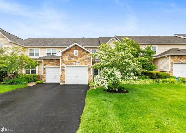 Property at 117 Shoal Creek Dr, Blue Bell, PA 19422, 3 beds, 2.5 baths