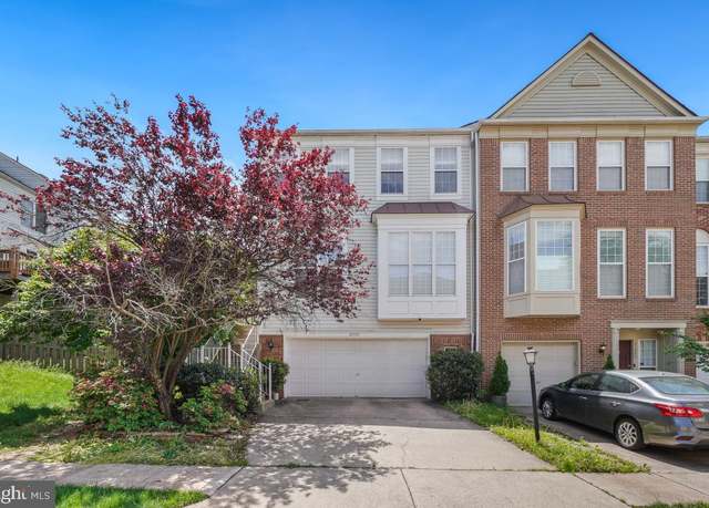 Property at 47557 Tenfoot Island Ter, Sterling, VA 20165, 3 beds, 3.5 baths
