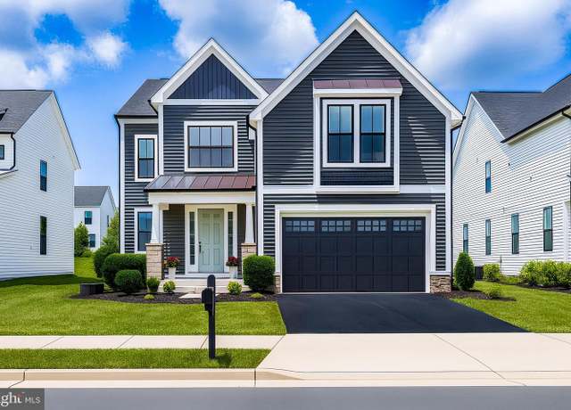 Property at 25487 Byrnes Crossing Dr, Chantilly, VA 20152, 6 beds, 5.5 baths