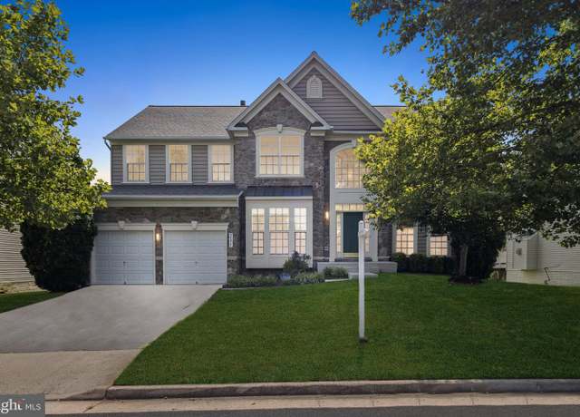 Property at 44217 Navajo Dr, Ashburn, VA 20147, 5 beds, 3.5 baths