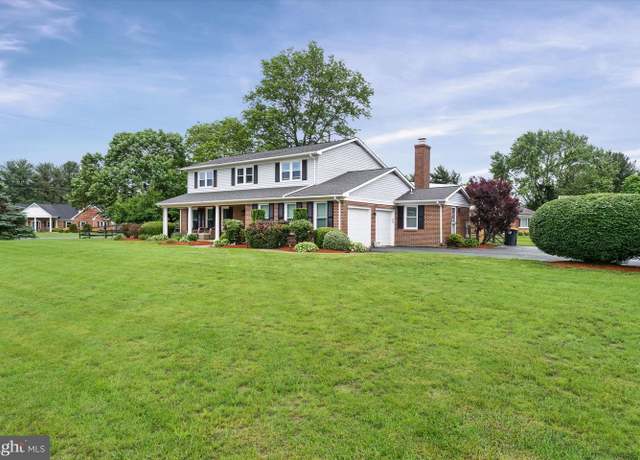 Property at 20 Carol Ann Ct, Bear, DE 19701, 4 beds, 2.5 baths
